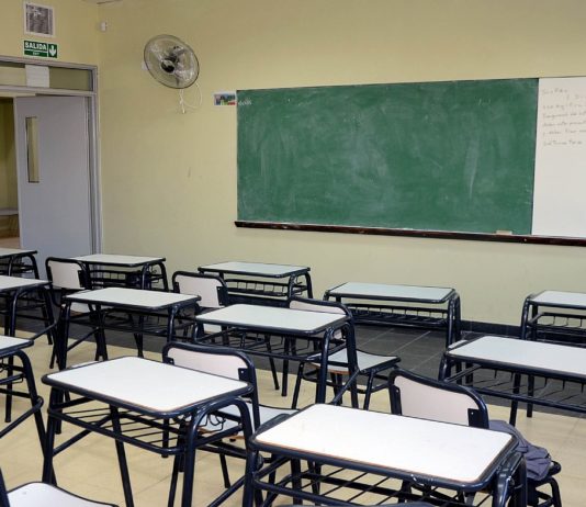 Suspendieron las clases presenciales en toda la provincia para el turno tarde por viento Zonda