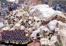 Volcó un camión con vino en Junín: no hubo heridos