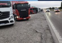 Protesta de camioneros en el nudo vial de Rutas 7 y 40