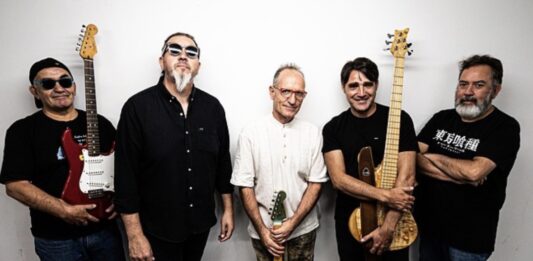 Raivan Perez: 40 años de mística y rock en el Teatro Independencia