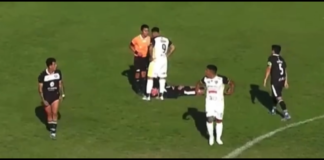 Detienen a un futbolista de Palmira tras realizar gestos xenófobos contra su rival